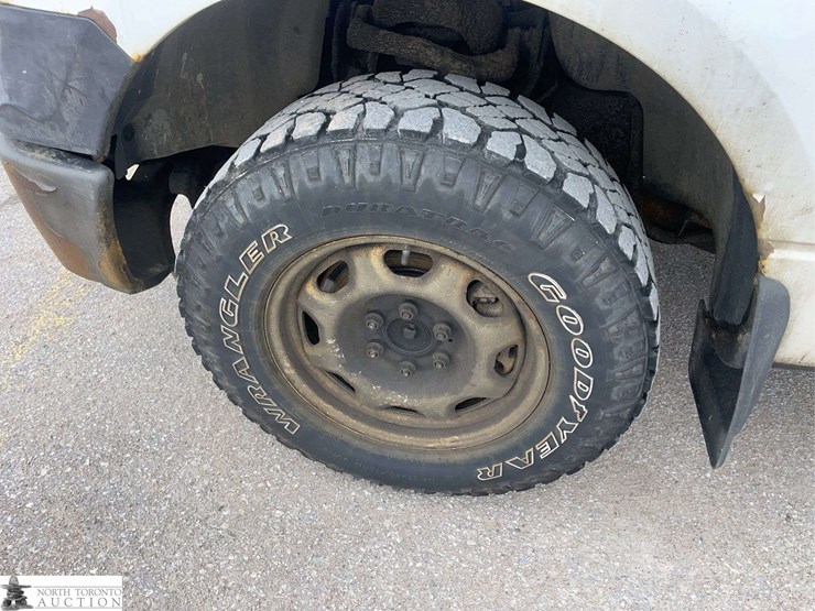 2014-ford-f150-image-26