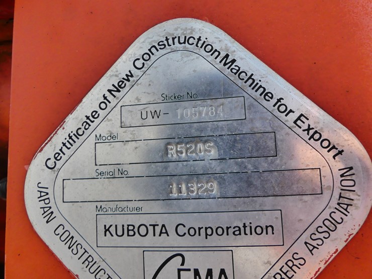 2012-kubota-r520s-image-15