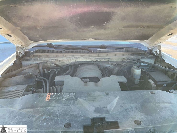 2018-chevrolet-silverado-1500-image-14