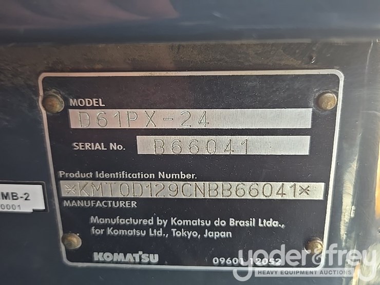 2023-komatsu-d61px-24-image-82