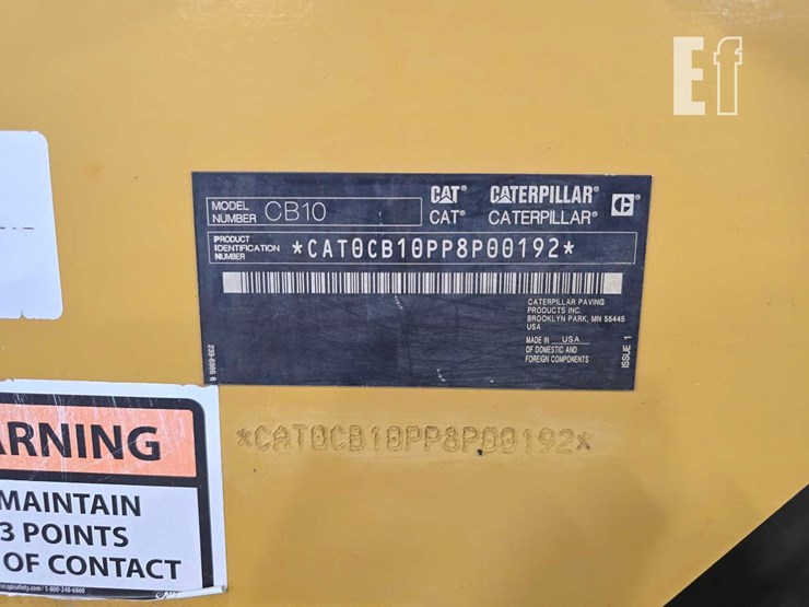 2017-caterpillar-cb10-image-23