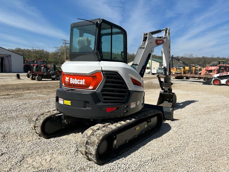 2022-bobcat-e50-image-4