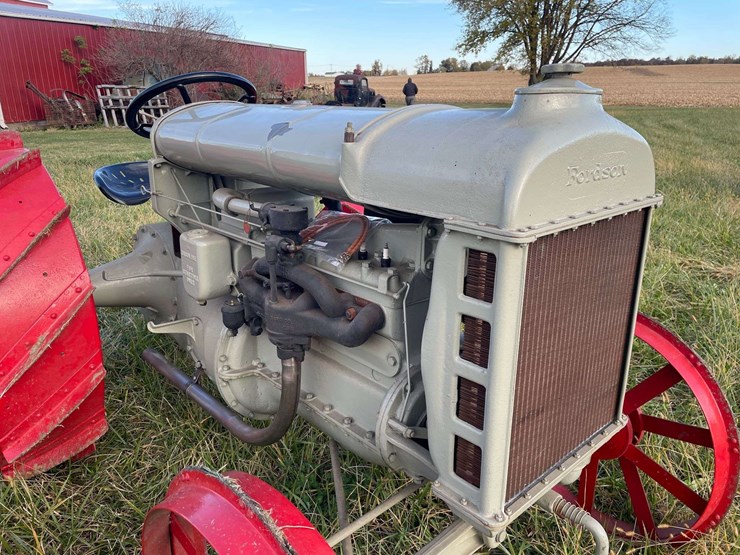 1919-fordson-tractor-image-11