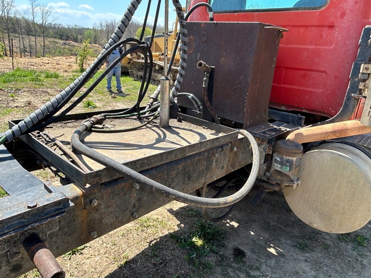 #31965-•-1989-mack-r688-tandem-axle-truck-tractor-image-26