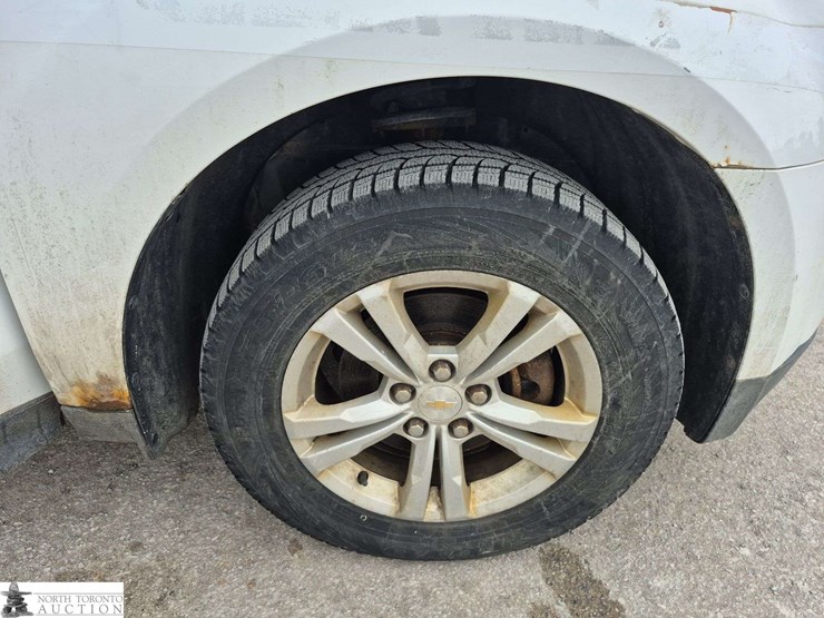 2015-chevrolet-equinox-image-31