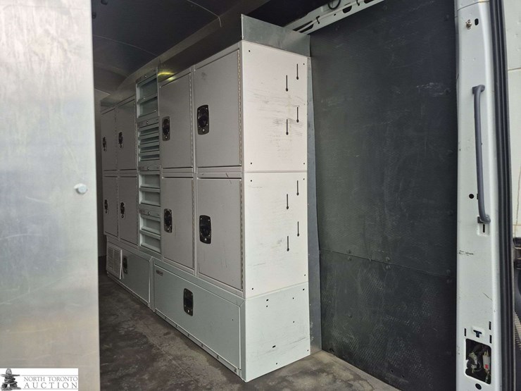 2016-ford-transit-image-27