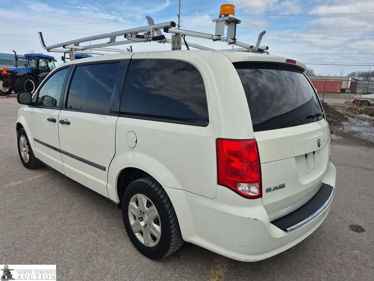 2012-ram-c/v-image-7