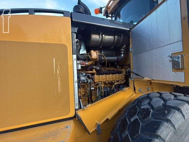 2024-deere-624-p-tier-image-20