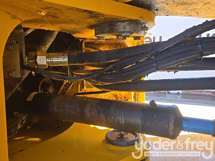 2020-jcb-457zx-image-42