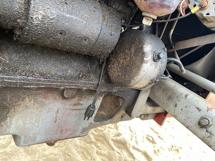 massey-ferguson-230-image-57