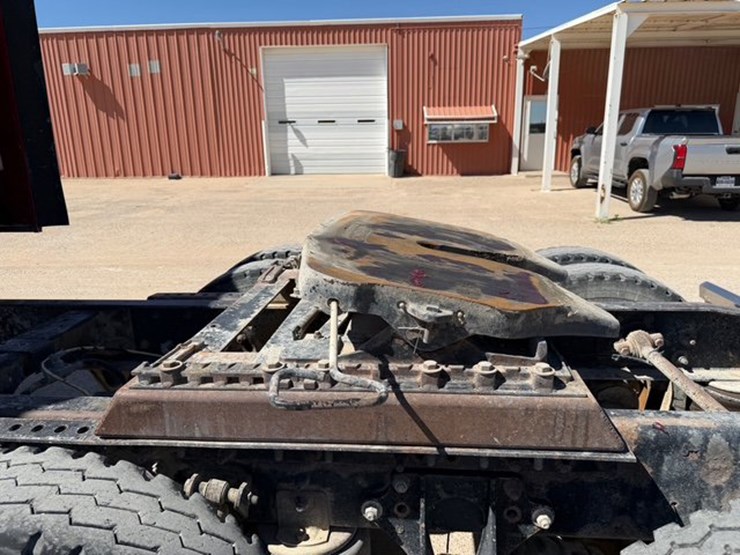 2005-international-9400i-image-7