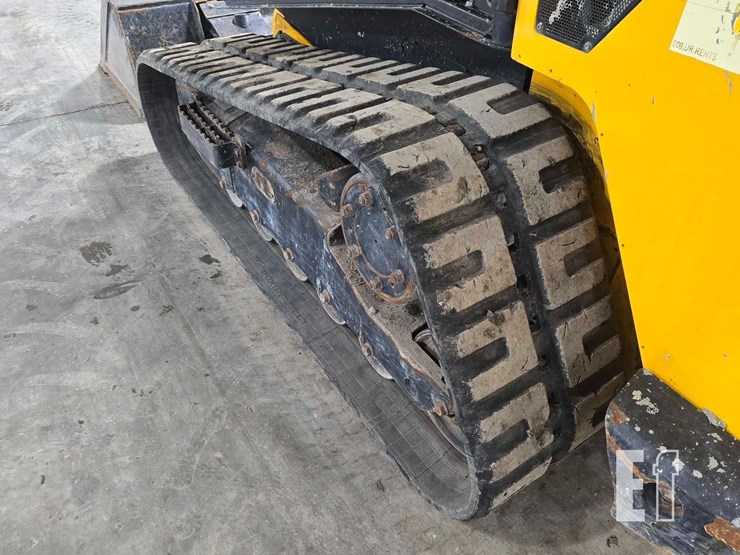 2021-jcb-3ts-8t-image-27