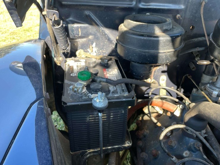 1948-ford-super-deluxe-convertible-image-88