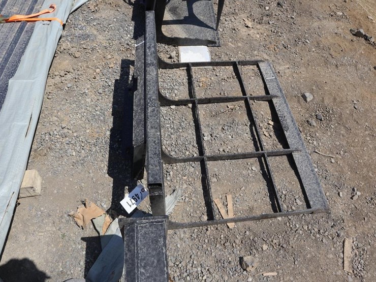 future-skids-steer-mini-land-leveler-image-2