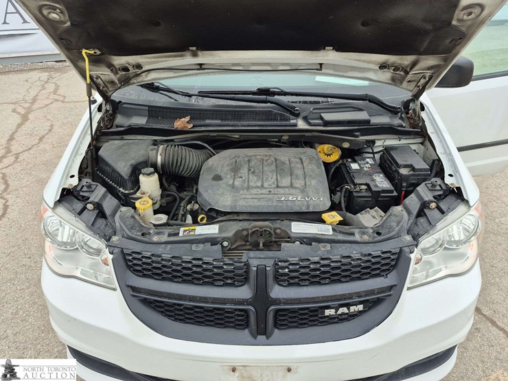 2015-ram-c/v-image-9