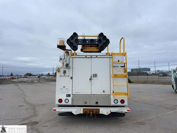 2009-ford-f450-image-6