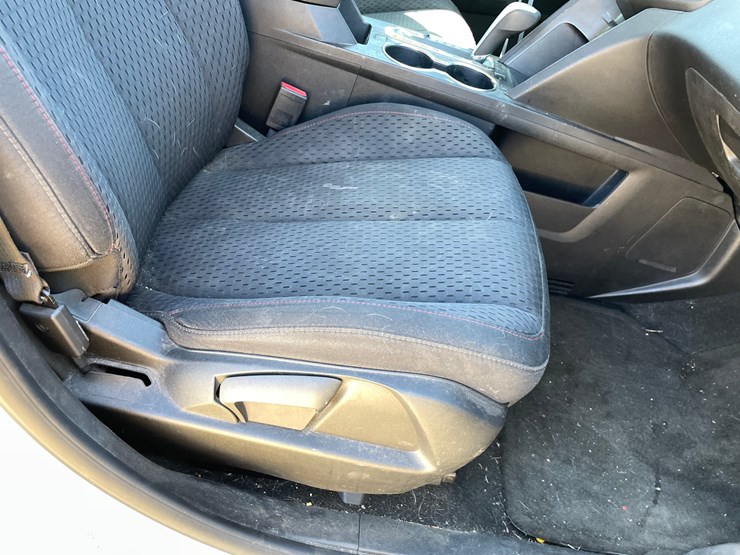 2013-chevrolet-equinox-image-41