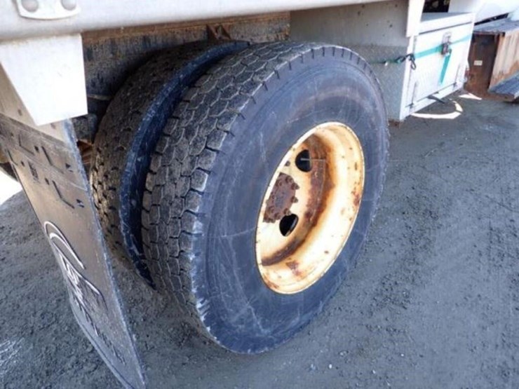 2016-ford-f650-image-48