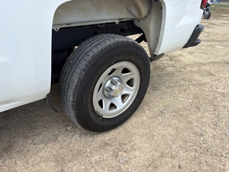 2018-chevrolet-1500-image-9