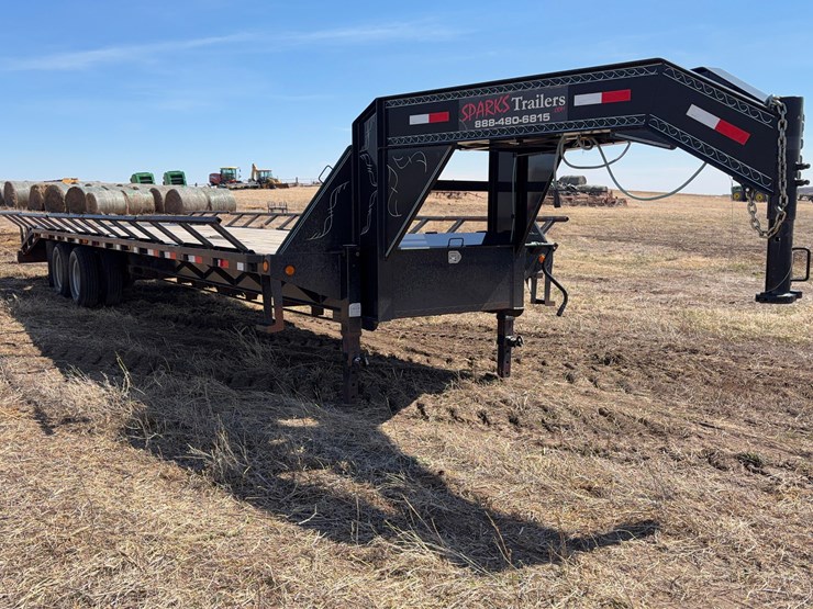 2017-load-rite-flatbed-trailer-image-2