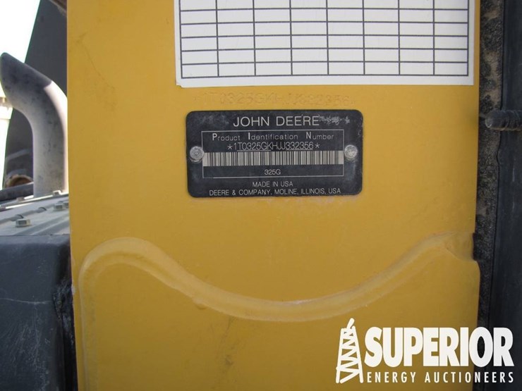 deere-325g-image-3