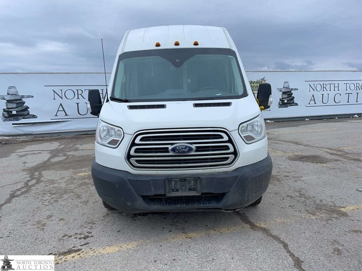 2016-ford-transit-image-2