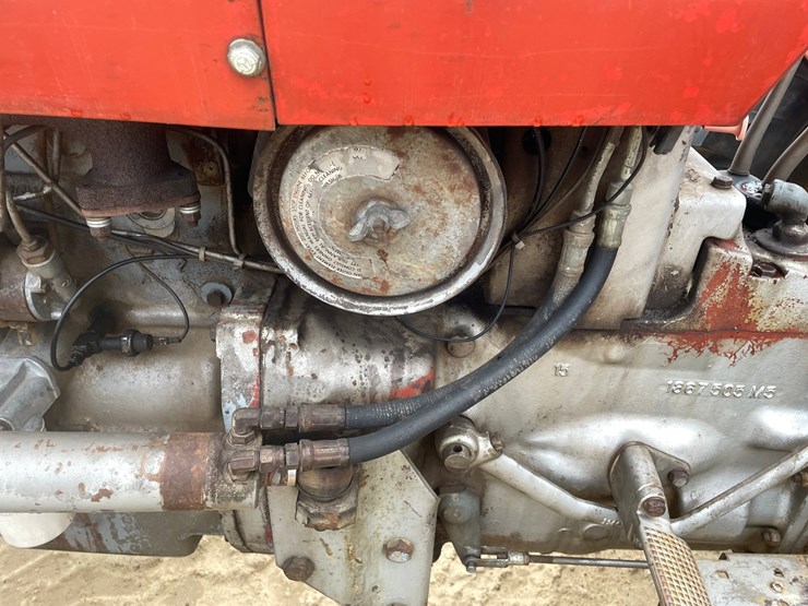massey-ferguson-230-image-43