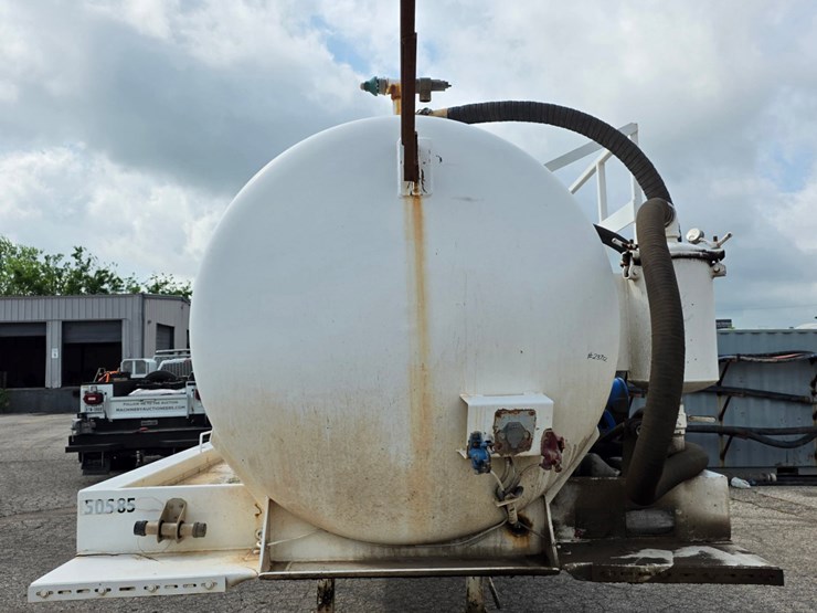 2008-troxell-130bbl-image-2