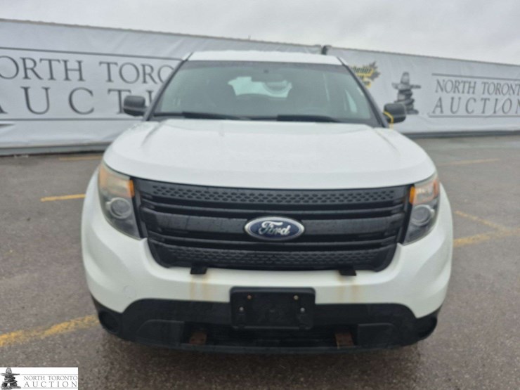 2014-ford-explorer-image-2