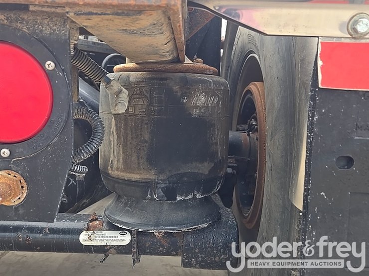 2014-kenworth-t800-image-34