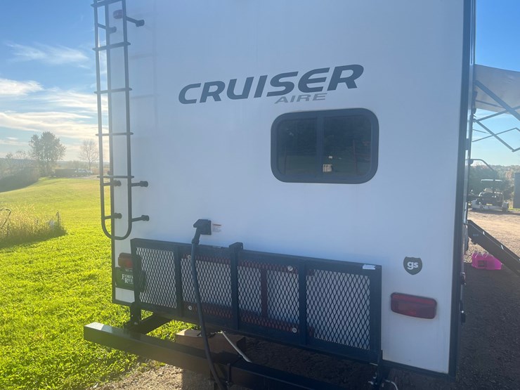#200-•-2019-cruiser-aire-30bh-fifth-wheel-trailer-(prairie-farm)-(wi-title-in-delay)-image-12