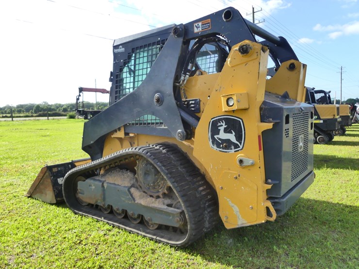 deere-317g-image-4