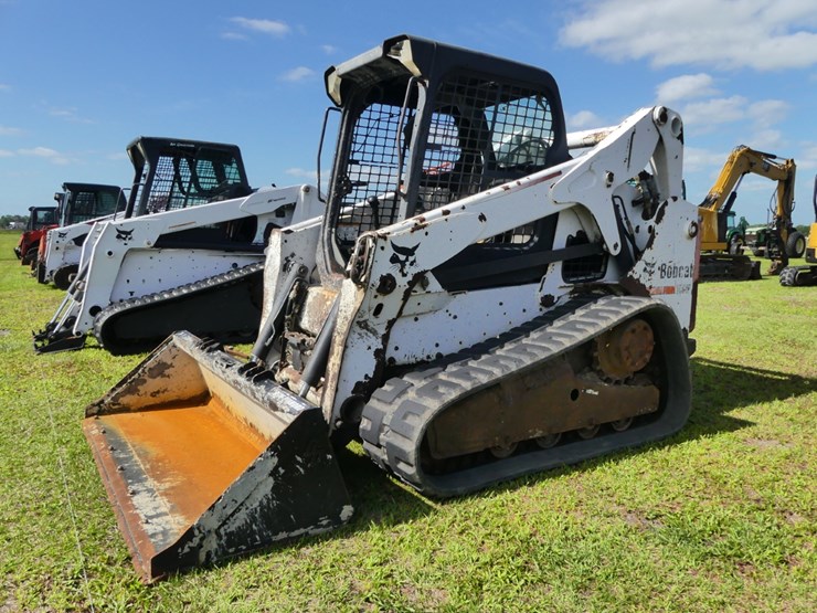 2000-bobcat-t650-image-1