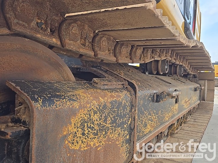 2017-caterpillar-336fl-image-15