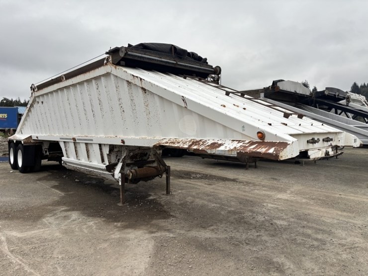 2000-construction-t/a-belly-dump-trailer-image-7