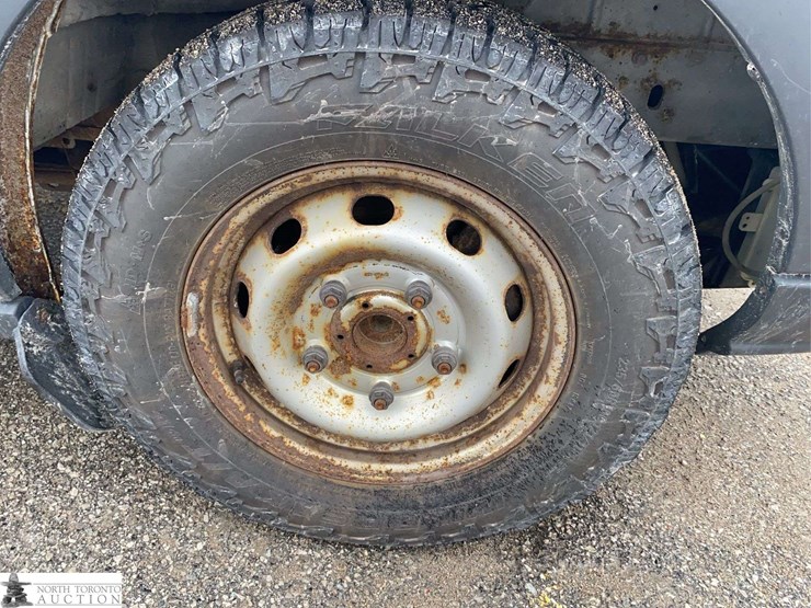 2016-ford-transit-image-30