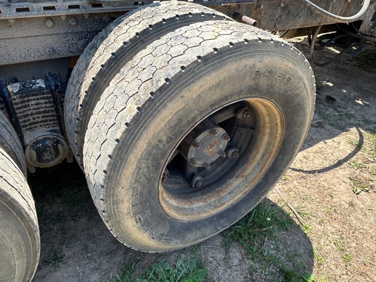 #31965-•-1989-mack-r688-tandem-axle-truck-tractor-image-23