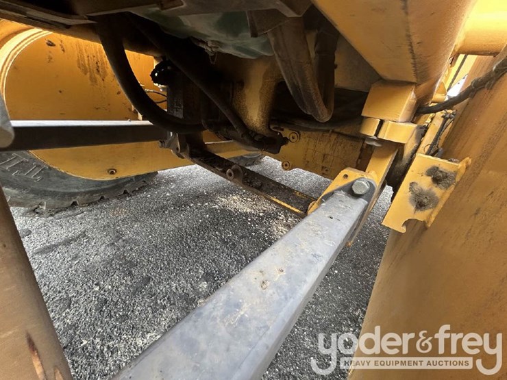 2008-volvo-g940-image-23