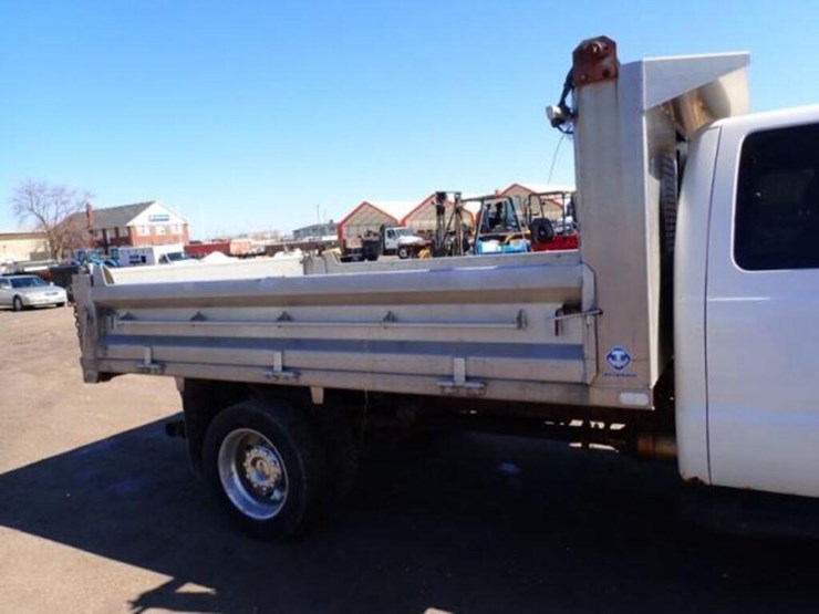 2016-ford-f550-xlt-image-43