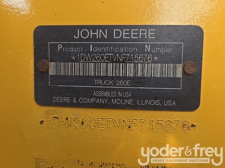 2022-deere-260e-image-132