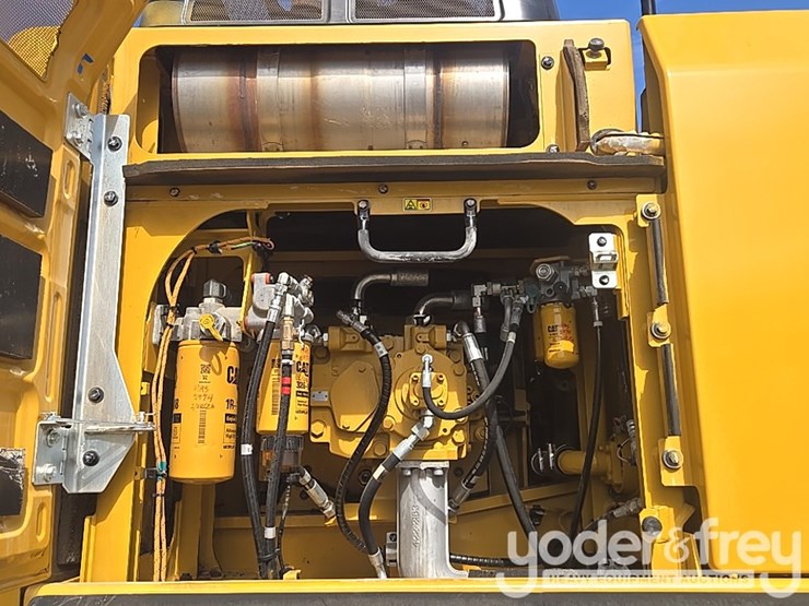 2017-caterpillar-336fl-image-55