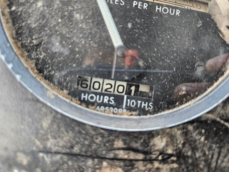 1974-john-deere-7520-image-46