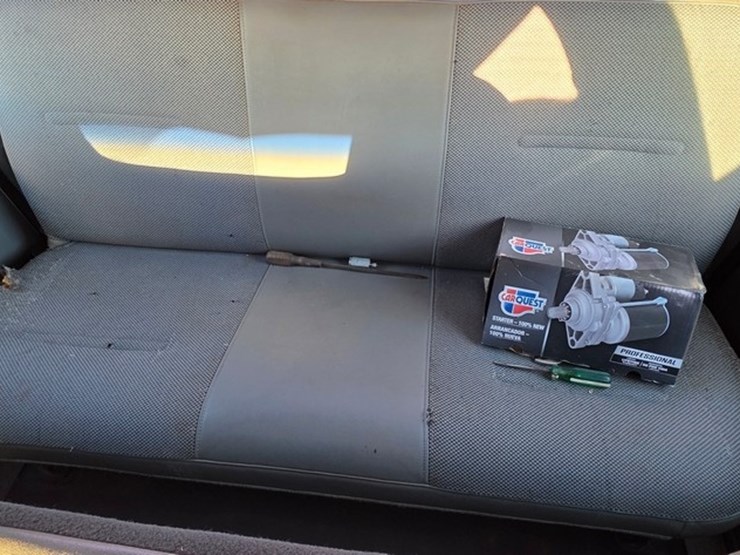 2004-ford-f350-image-47