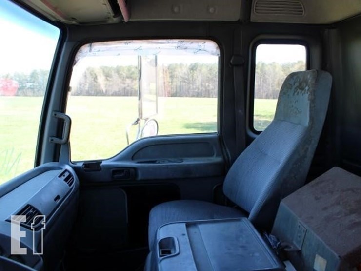 2000-isuzu-ftr-image-12