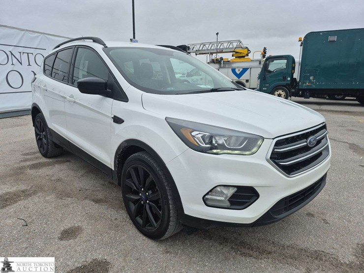 2018-ford-escape-image-3