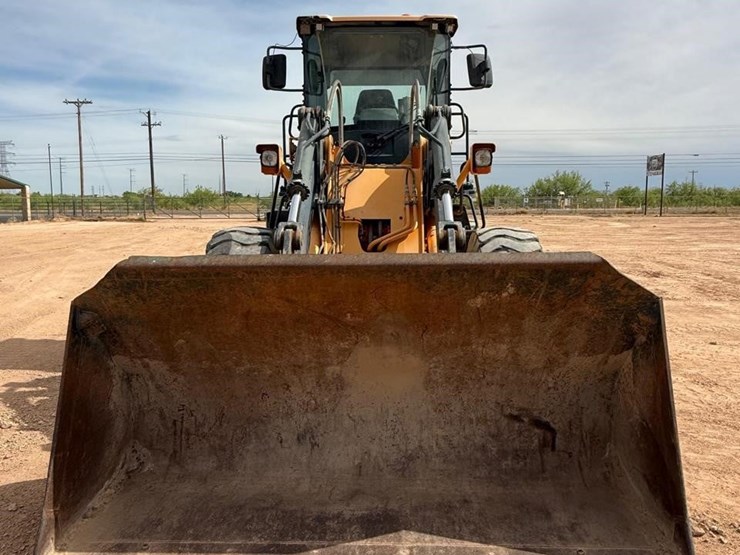 2014-hyundai-hl757tm-9a-image-7