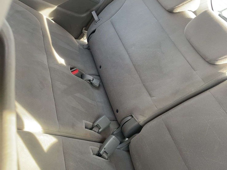 2010-honda-odyssey-image-17