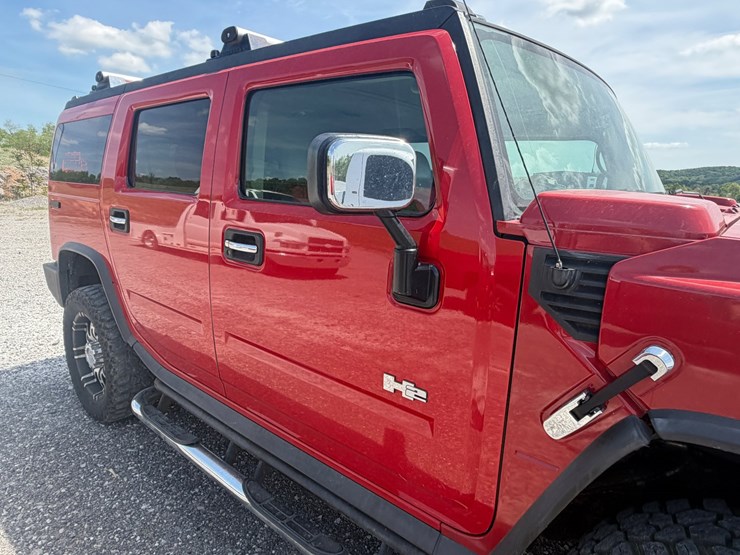 2004-hummer-h2-image-16