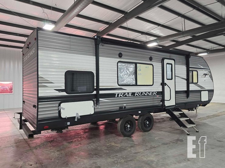 2022-heartland-trail-runner-25jm-image-3