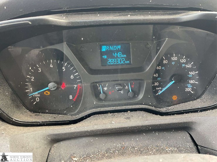 2016-ford-transit-image-12